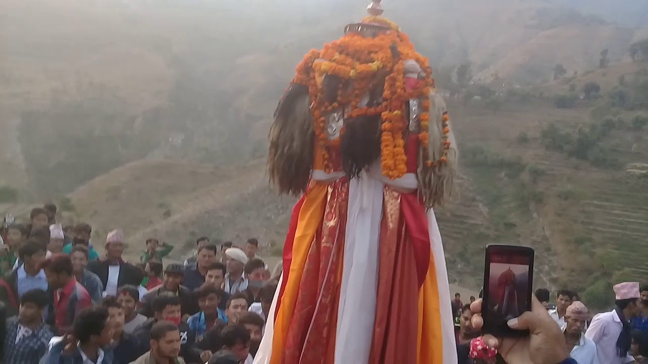 सुदूरपहाडमा जात्राको रौनक