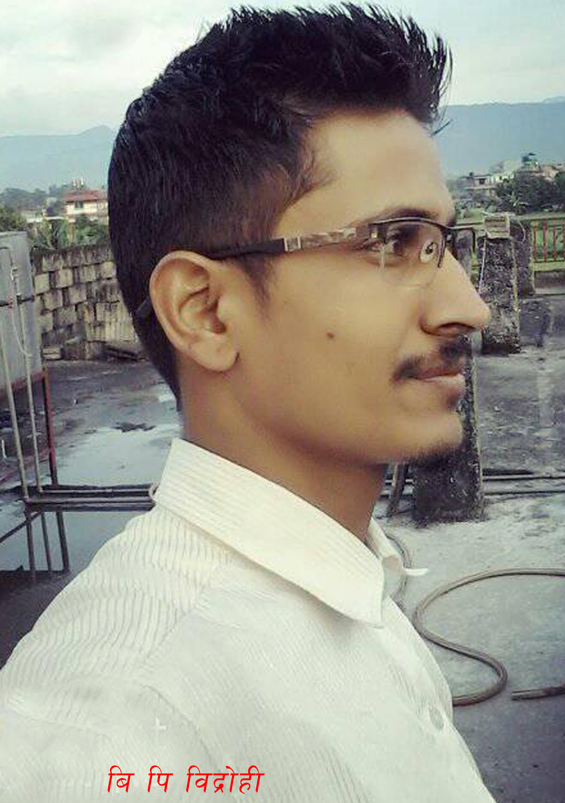 इतिहासले कार्लमाक्स एकको दुइ बनाउ सकेन