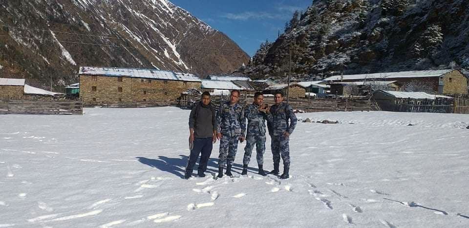 कालापानी नजिकै हेलिकप्टरबाट सशस्त्र प्रहरी पुर्‍याउँदैछ सरकार