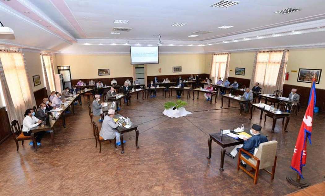 पुनः लकडाउन गर्न सरकारलाई विज्ञको सुझाव